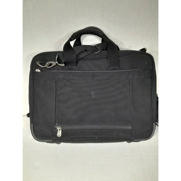 Briggs & Riley Travelware Expandable 17"x 13" Cabin Laptop Bag Black BB104X-4 - Picture 6 of 11